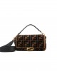 FENDI BAGUETTE NM ZUCCA SHEARLING 0191 (27*13*6cm)