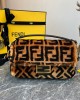 FENDI BAGUETTE NM ZUCCA SHEARLING 0191 (27*13*6cm)