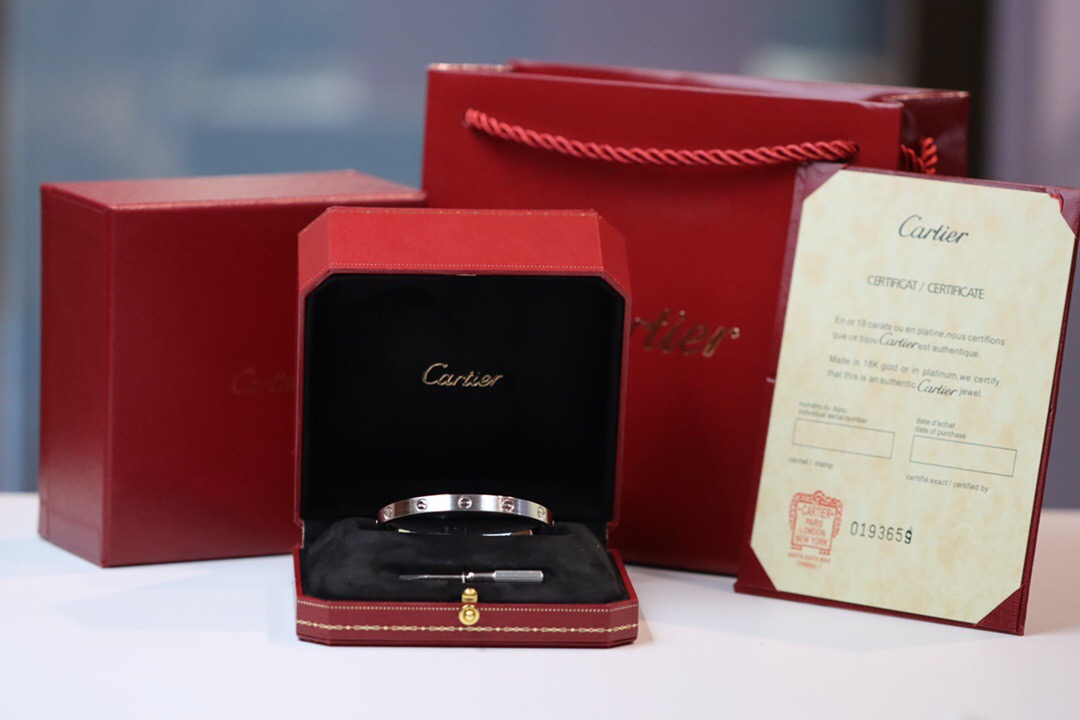 CARTIER LOVE BRACELET, CLASSIC MODEL, BRUSHED B6077117