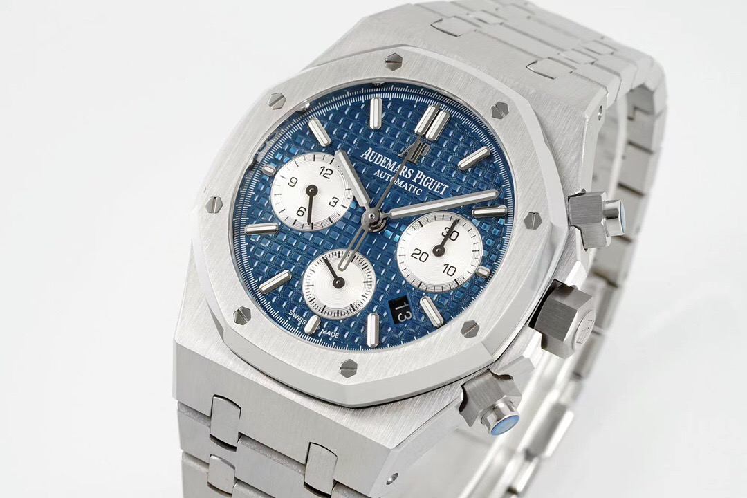 Audemars Piguet Royal Oak Chronograph 26331ST.OO.1220ST.01 Blue Dial 41mm Steel Oyster Bracelet 