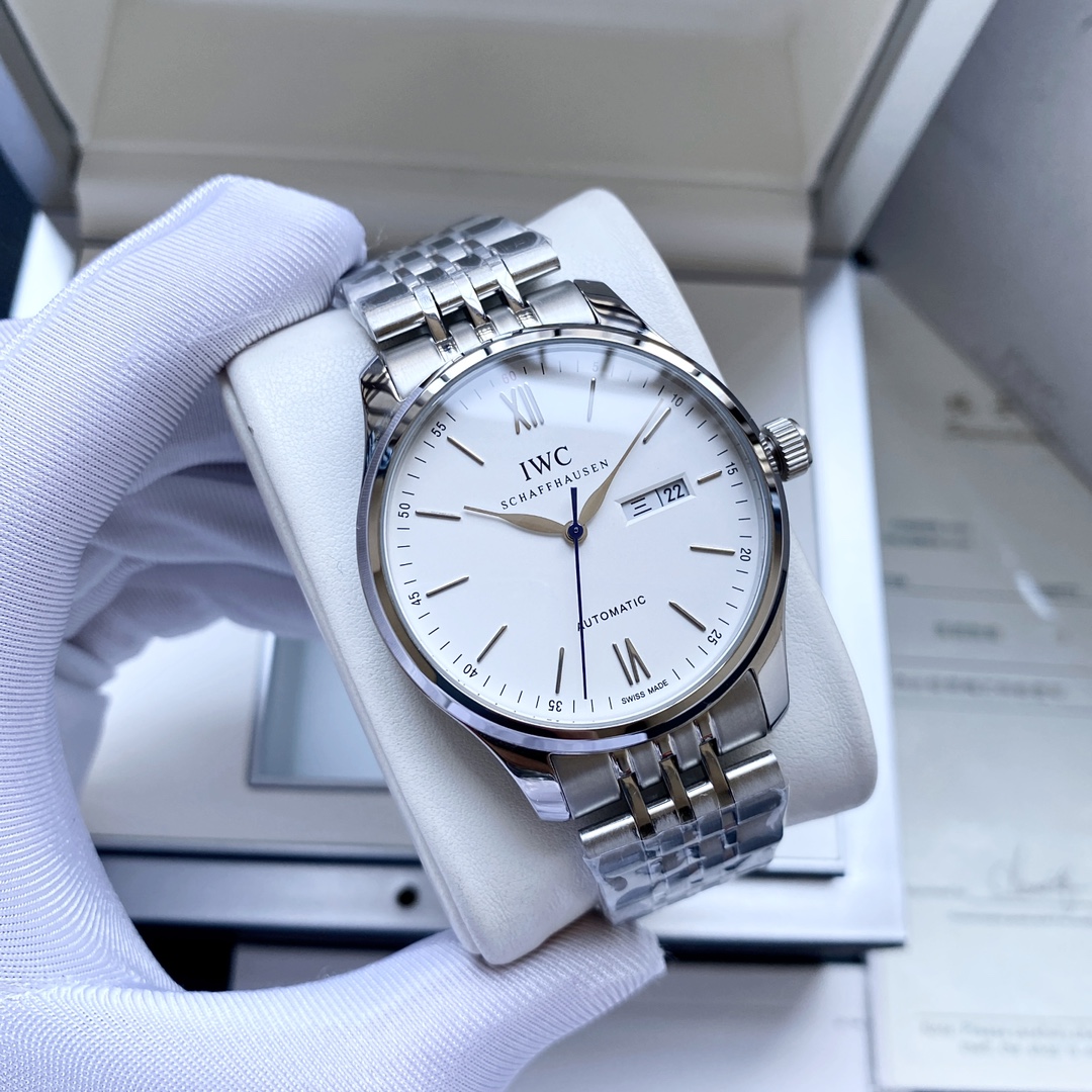 IWC Portofino White Dial 40 mm Steel Oyster Bracelet 