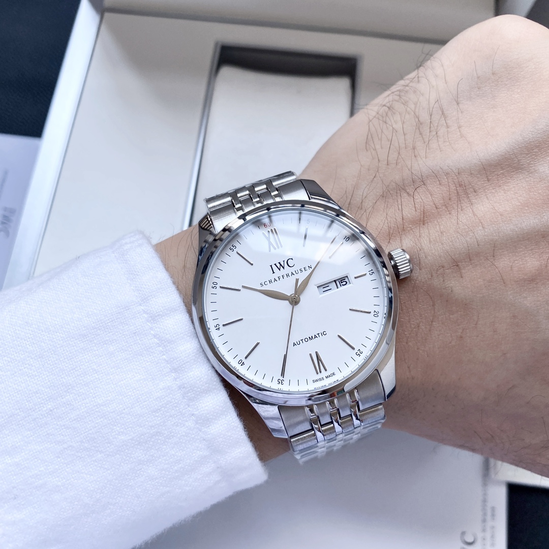 IWC Portofino White Dial 40 mm Steel Oyster Bracelet 